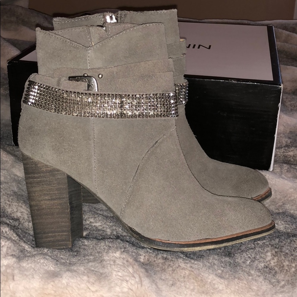 BNWT Nine West Booties